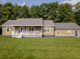 1140 Main Rd, Eddington, ME 04428