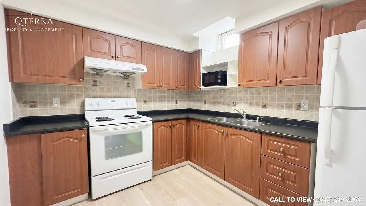 2 bed, 900 sqft, $1,795 — Photo 2