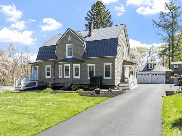 385 Greenwood St, Millbury, MA 01527