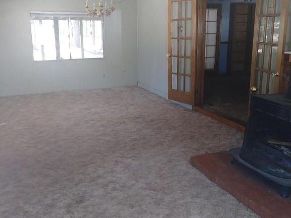 4th image of 241 W Yeager Ln