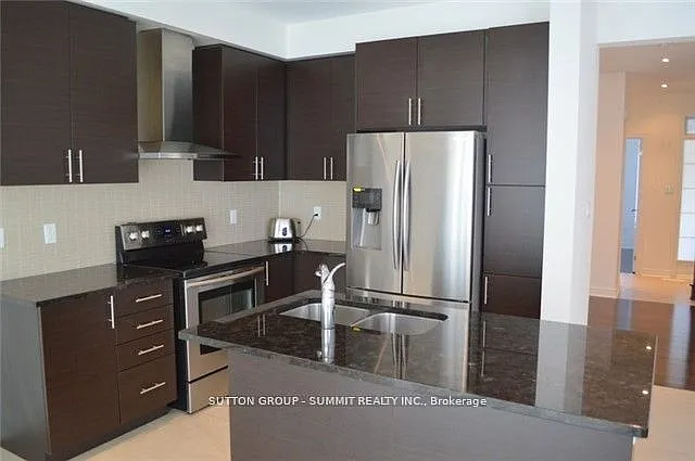 36 Denali Cres — Photo 8