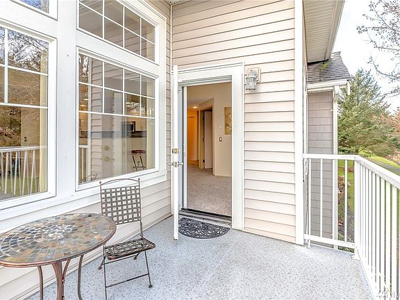 4th image of 23532 55th Ave S #5