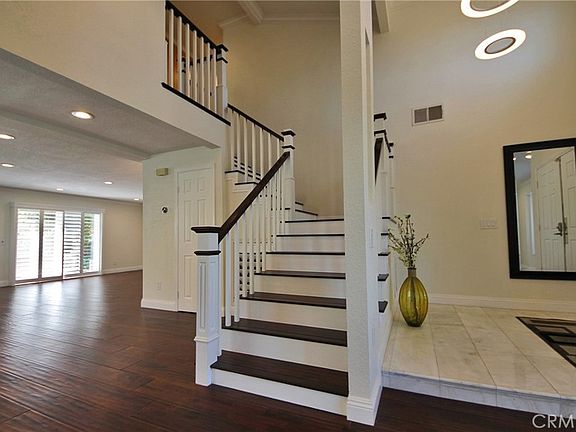 5th image of 15370 Cinnabar Ct