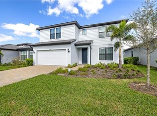 1973 Yellowfin Cir, Naples, FL 34114