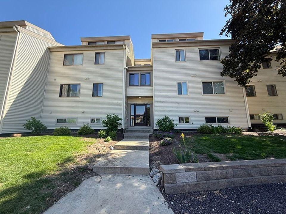 1st image of 1920C Melrose Dr