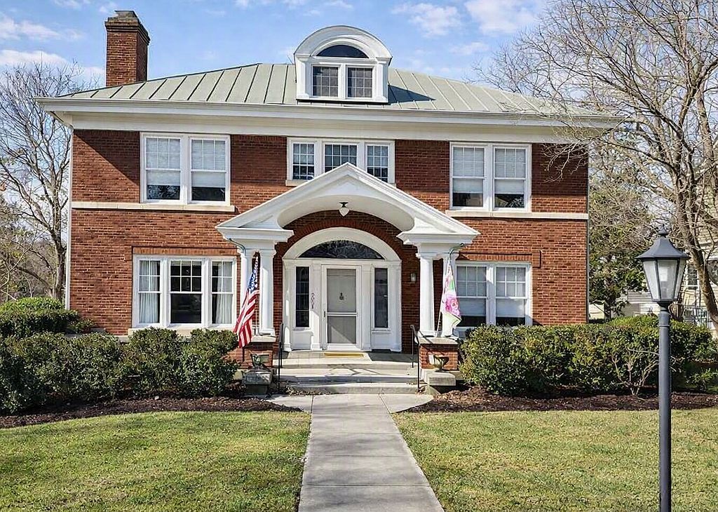 505 Jackson Ave - Property Image