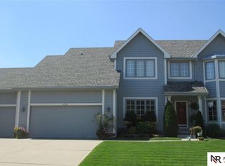 6214 N 154th St, Omaha, NE 68116