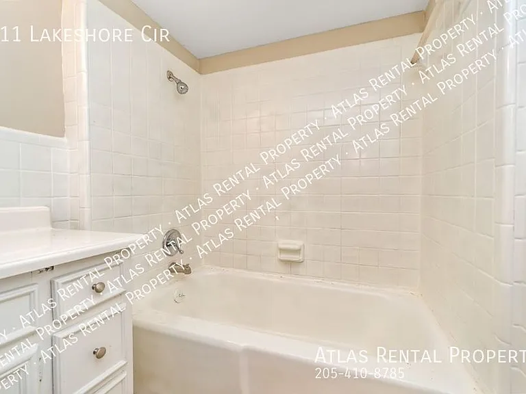 211 Lakeshore Cir — Photo 21