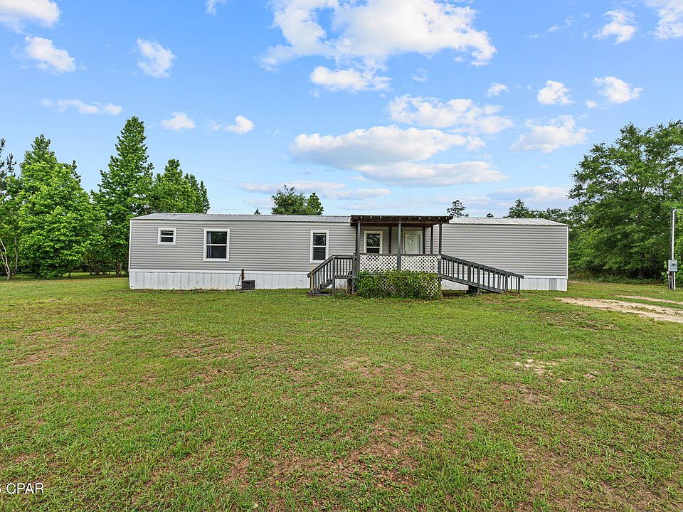 1st image of 17627 Fall Ln