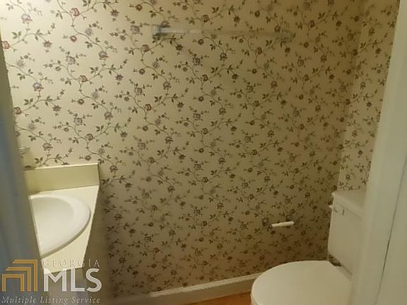 5th image of 2503 Hidden Cove Ct #10 A
