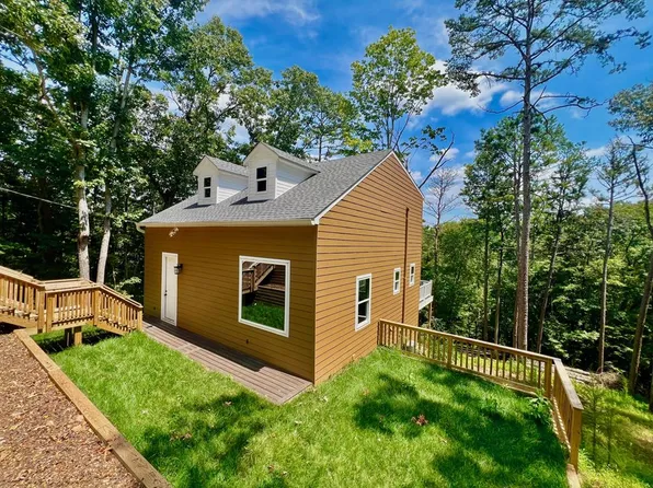623 Summit Ln, Ellijay, GA 30540