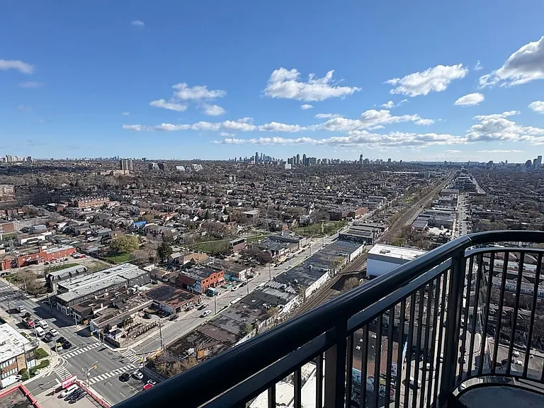 1185 Dupont St #2506 — Photo 13
