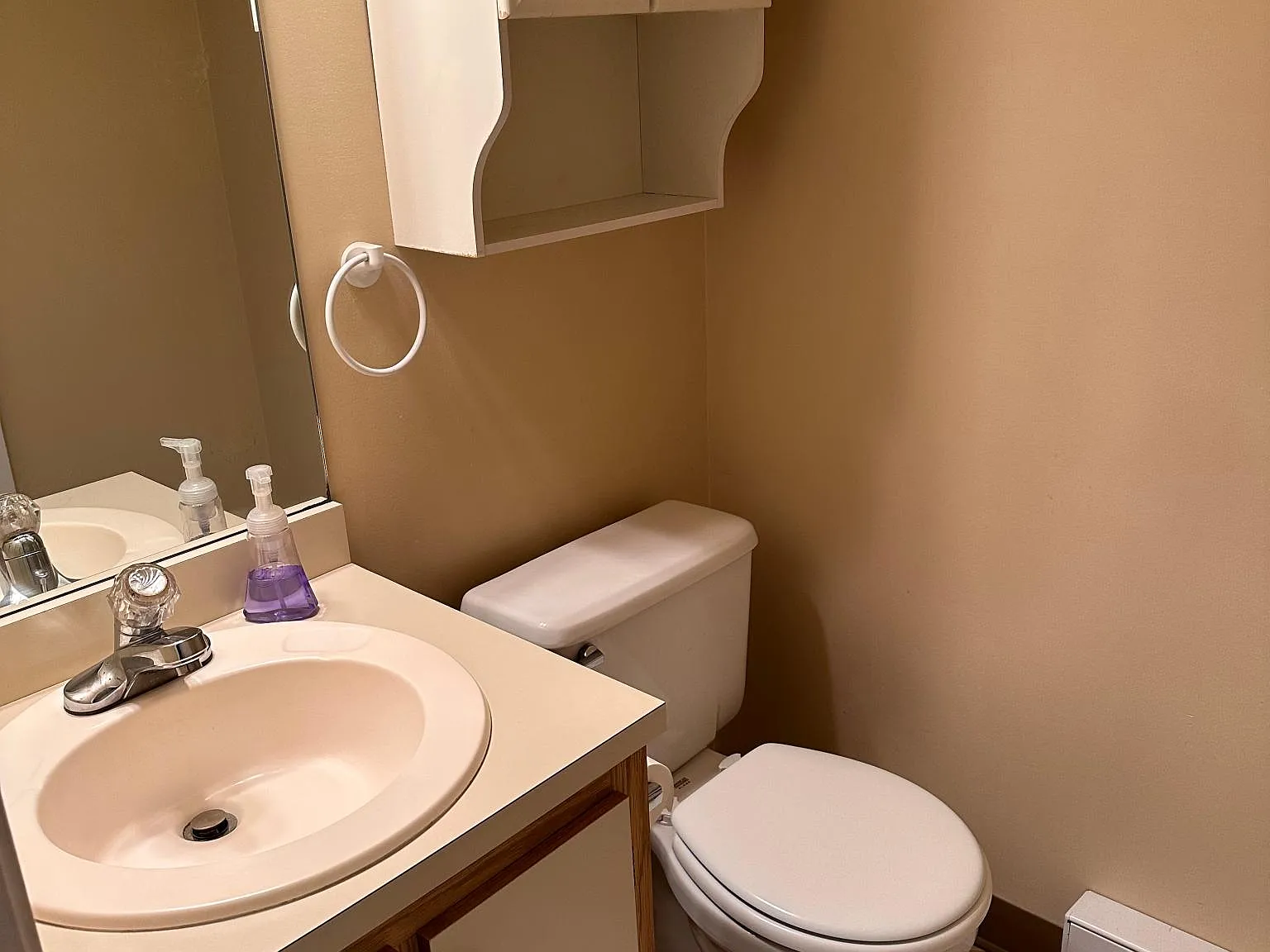 2 bed, 1352 sqft, $2,100 — Photo 4