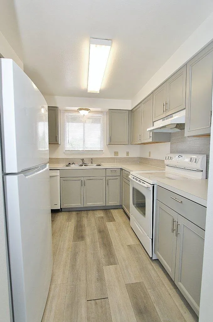 2 bed, 1024 sqft, $1,475 — Photo 3