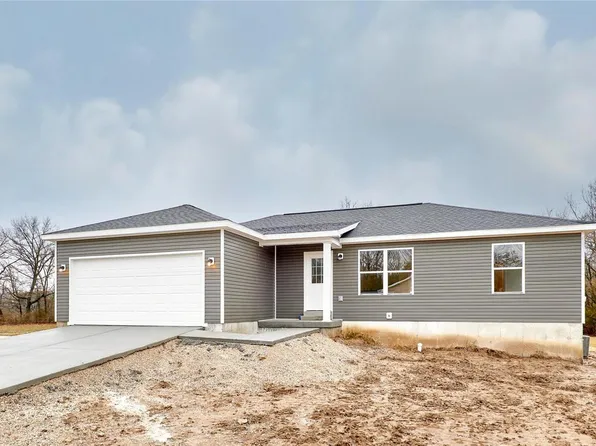 131 Sycamore Creek Dr, Winfield, MO 63389
