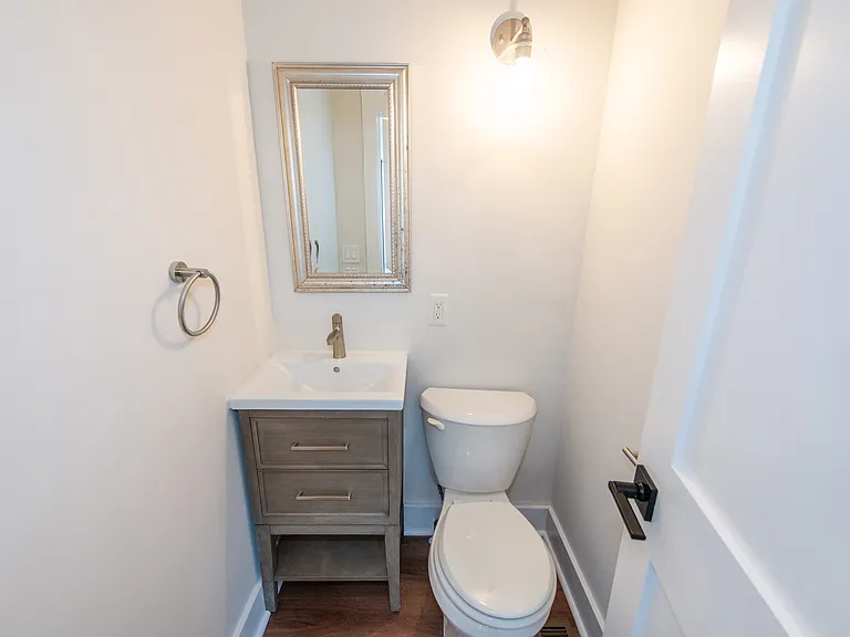 17 William St #A — Photo 18