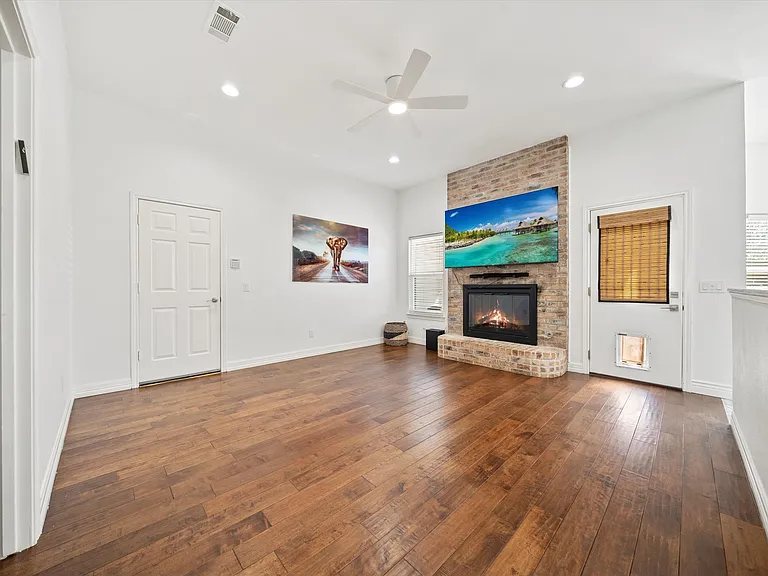 1103 Pawnee Ct — Photo 15