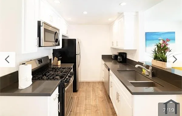 601 N Normandie Ave #A — Photo 5