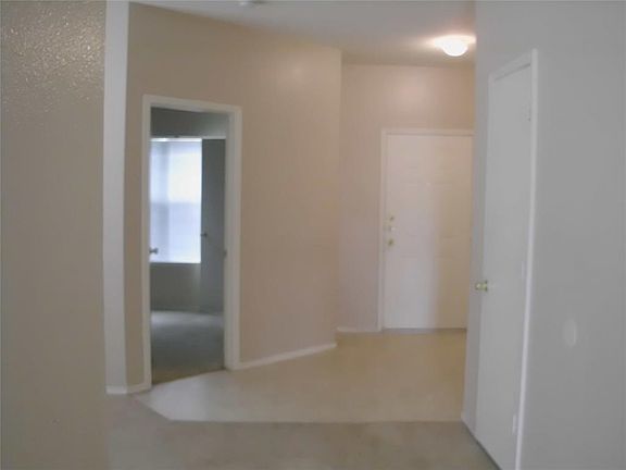 2nd image of 1716 Crested Butte Dr
