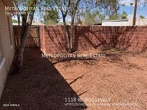1118 W Roosevelt St — Photo 14