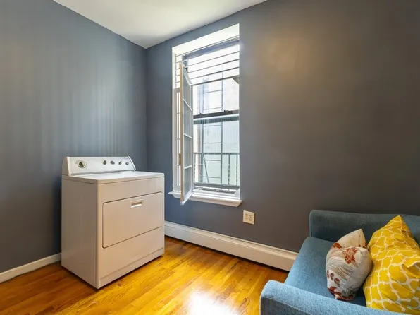 100 Ralph Avenue image 10 of 15