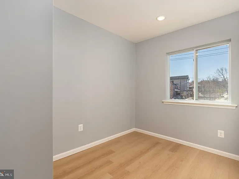 4936 Nash St NE #9 — Photo 7