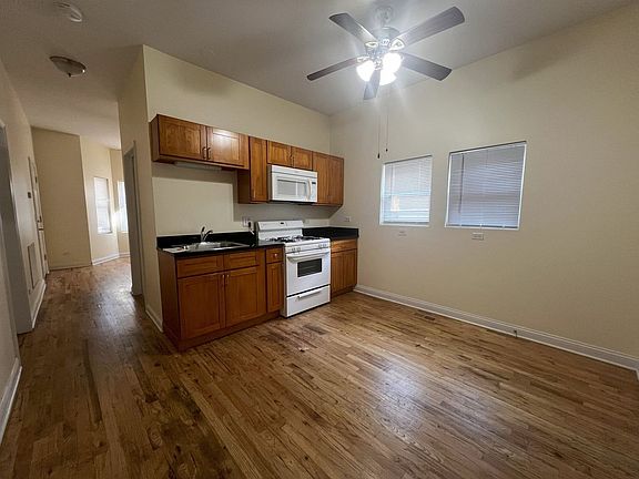 4th image of 4528 S Hermitage Ave APT 2