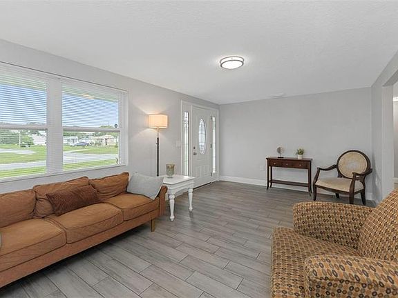 5th image of 2332 CHANCERY DRIVE
