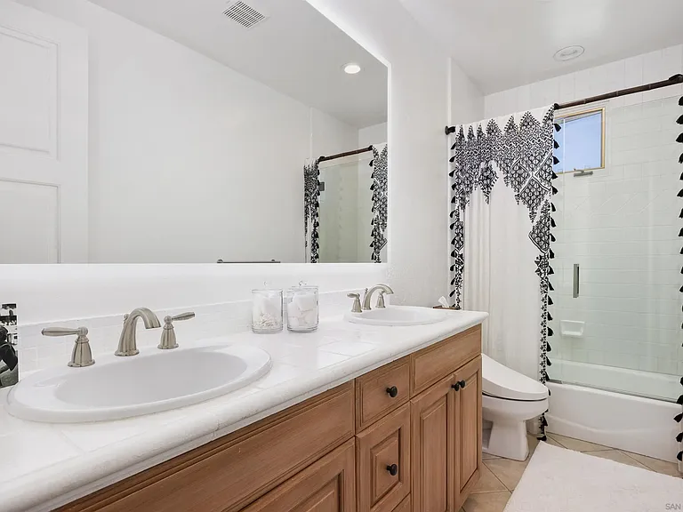 227 Neptune Ave — Photo 27