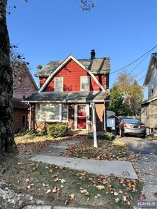 860 Lincoln Pl, Teaneck, NJ, 07666