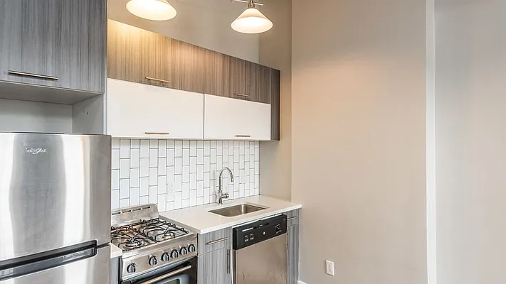 Rented by Nooklyn NYC LLC | media 31