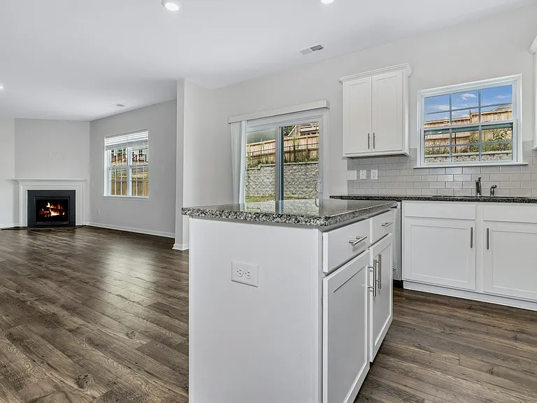 229 Marathon Ln — Photo 16