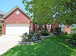 6220 Sand Hills Dr, Goshen, OH 45122