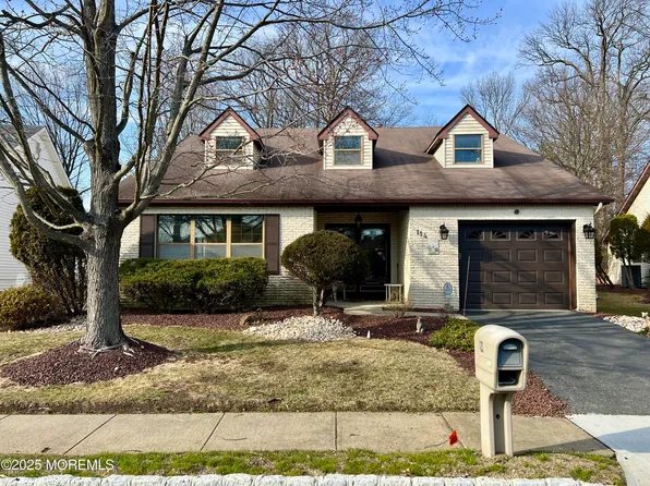 114 Murray Hill Terrace, Marlboro, NJ 07746