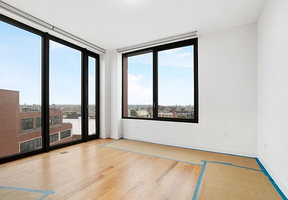 2nd image of 54 Noll St #8819