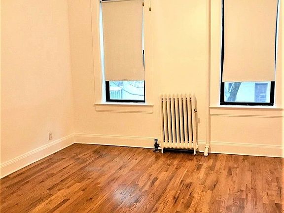 3rd image of 34-55 41st St #2R
