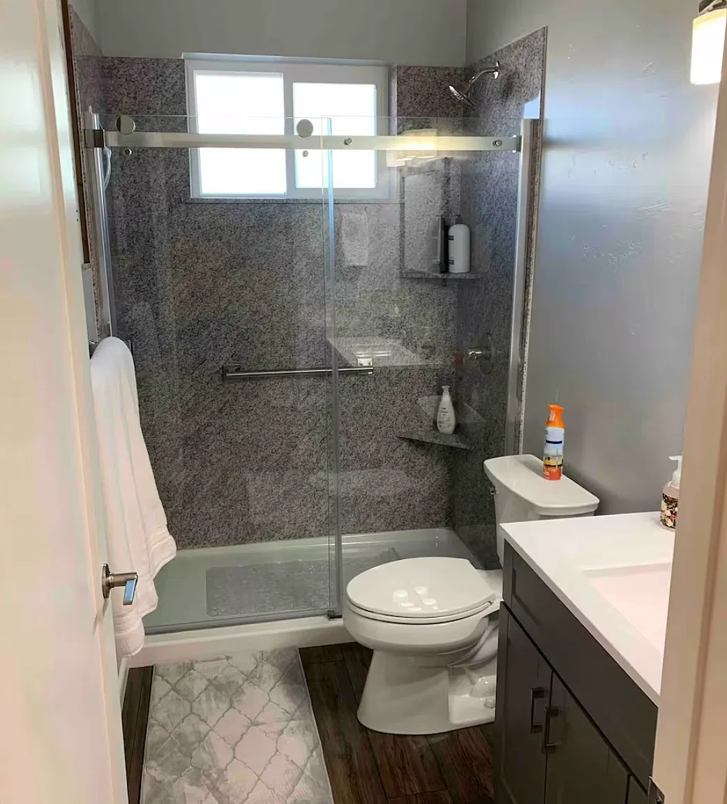 2 bed, 700 sqft, $1,400 — Photo 4