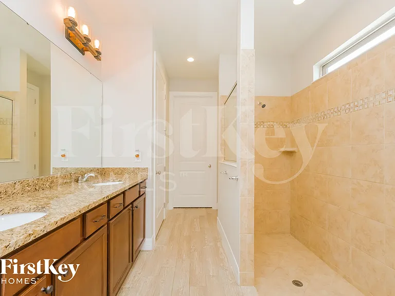 16303 Treasure Point Dr — Photo 11