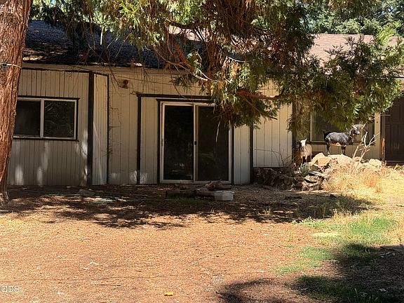 2nd image of 6148 E Evans Creek Rd