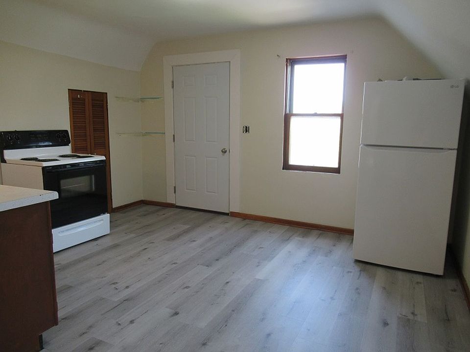 1st image of 1116 E 25th St