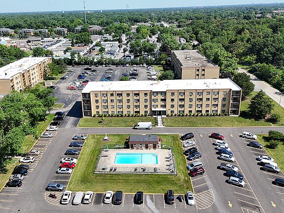 5th image of 6600 S Brainard Ave APT 407