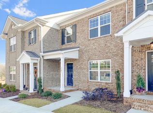 118 Danvers Rd, Greenville, SC 29607