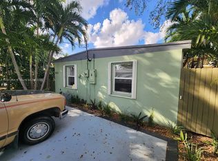 630 SW 1st Ct, Hallandale, FL 33009