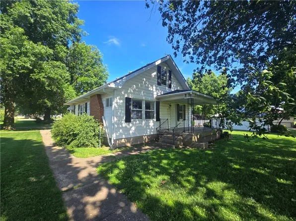 310 N County Rd, Alma, MO 64001