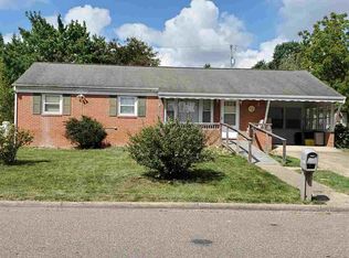 823 Grant St, Harrisonburg, VA 22802