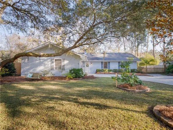 138 Crossbrook Dr, Brunswick, GA 31525