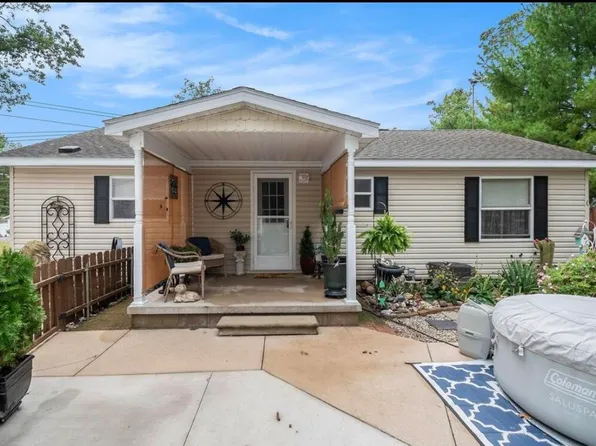 128 Maple Bluff Ave, Prudenville, MI 48651