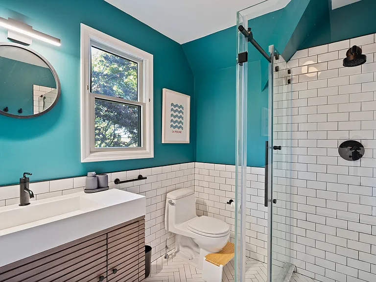 268 Fairview Ave — Photo 16