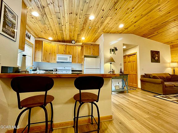 4th image of 207 Bella Vista Court #316