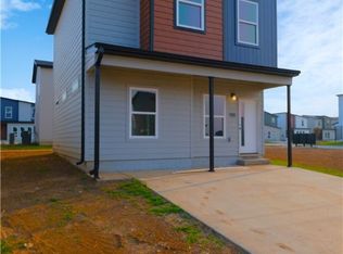 970 Ventnor Ave, Centerton, AR 72719